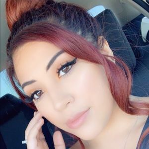 Meet your Posher, Leslie